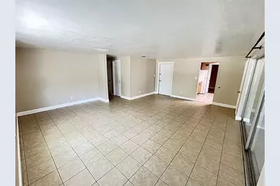 712 67th Avenue W, Bradenton, FL 34207 - Photo 3
