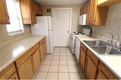 712 67th Avenue W, Bradenton, FL 34207 - Photo 5