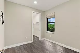 18519 Dayspring Pl, Venice, FL 34293 - Photo 21