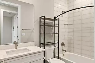 18519 Dayspring Pl, Venice, FL 34293 - Photo 23