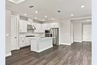 18519 Dayspring Place, Venice, FL 34293 - Photo 15