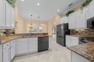 8432 Miramar Way, Lakewood Ranch, FL 34202 - Photo 35