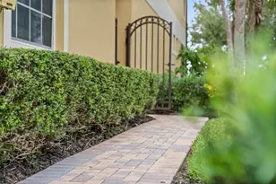 8432 Miramar Way, Lakewood Ranch, FL 34202 - Photo 9