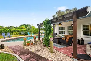 1110 De Narvaez Ave, Bradenton, FL 34209 - Photo 33