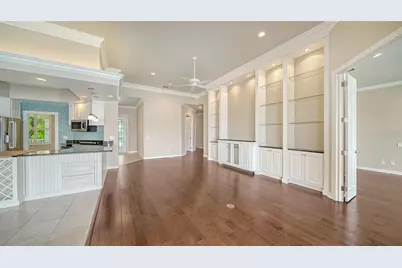 5924 Mariposa Lane, Sarasota, FL 34238 - Photo 15