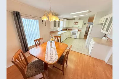 2050 Champion Street, Sarasota, FL 34231 - Photo 11