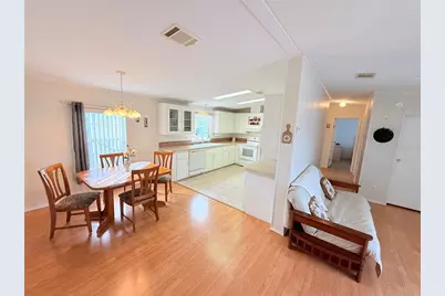 2050 Champion Street, Sarasota, FL 34231 - Photo 9