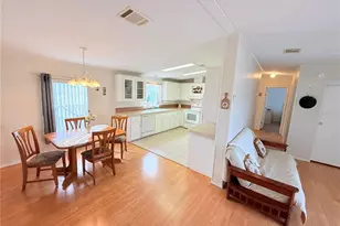 2050 Champion St, Sarasota, FL 34231 - Photo 9