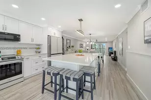 5600 Beach Way Dr, Sarasota, FL 34242 - Photo 3