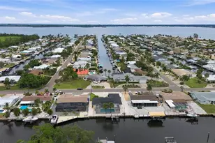 9911 Royal Palm Dr, Bradenton, FL 34210 - Photo 69
