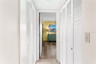 120 Villa Dr, Osprey, FL 34229 - Photo 17