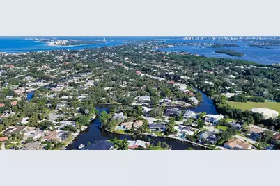 809 Idlewild Way, Sarasota, FL 34242 - Photo 45