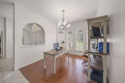4749 Acorn Circle, Sarasota, FL 34233 - Photo 9