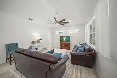 4749 Acorn Circle, Sarasota, FL 34233 - Photo 19