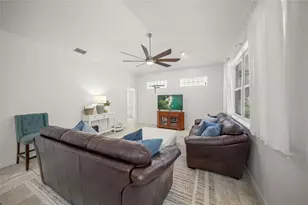 4749 Acorn Cir, Sarasota, FL 34233 - Photo 19