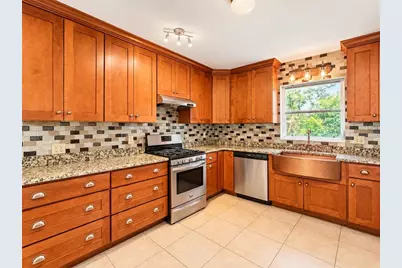 4709 Brooksdale Drive, Sarasota, FL 34232 - Photo 3