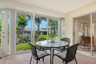 4207 Bowling Green Cir, Sarasota, FL 34233 - Photo 33