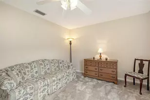 4207 Bowling Green Cir, Sarasota, FL 34233 - Photo 27