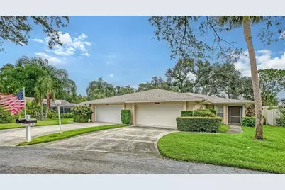 4207 Bowling Green Circle, Sarasota, FL 34233 - Photo 1