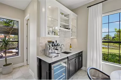 15721 Castle Park Terrace, Lakewood Ranch, FL 34202 - Photo 17