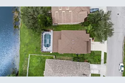 15302 Searobbin Drive, Lakewood Ranch, FL 34202 - Photo 7