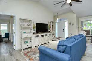 1604 Alexander Crossing Way, Sun City Center, FL 33573 - Photo 11