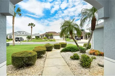 1604 Alexander Crossing Way, Sun City Center, FL 33573 - Photo 5