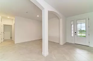 15332 Serene Shores Loop, Bradenton, FL 34211 - Photo 13