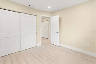 727 N Jefferson Ave, Sarasota, FL 34237 - Photo 23