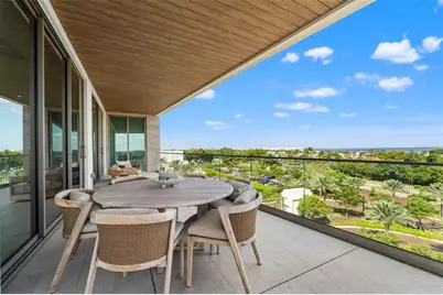 1591 Gulf Of Mexico Drive #512, Longboat Key, FL 34228 - Photo 33