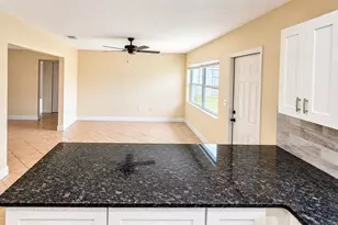 6219 Hollywood Blvd, Sarasota, FL 34231 - Photo 7