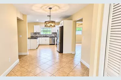 6219 Hollywood Boulevard, Sarasota, FL 34231 - Photo 3