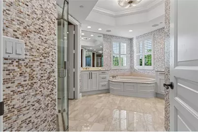 2151 Gulf Of Mexico Drive #4, Longboat Key, FL 34228 - Photo 45