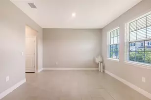 5728 Woodland Sage Dr, Sarasota, FL 34238 - Photo 9
