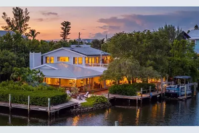 511 South Drive, Anna Maria, FL 34216 - Photo 1