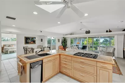 103 Sunset Lane, Anna Maria, FL 34216 - Photo 17
