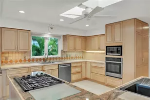 103 Sunset Ln, Anna Maria, FL 34216 - Photo 19