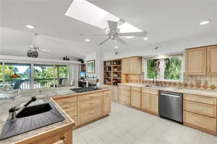 103 Sunset Ln, Anna Maria, FL 34216 - Photo 15