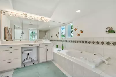 103 Sunset Lane, Anna Maria, FL 34216 - Photo 31