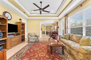 2524 Jefferson Cir, Sarasota, FL 34239 - Photo 23