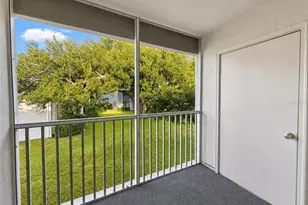 5310 26th Street W, Bradenton, FL 34207 - Photo 9
