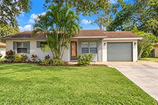 1064 Deer Hollow Blvd, Sarasota, FL 34232 - Photo 1