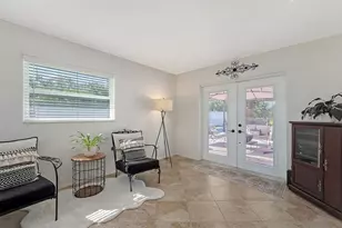 6717 Roxbury Dr, Sarasota, FL 34231 - Photo 19