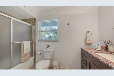 6717 Roxbury Drive, Sarasota, FL 34231 - Photo 29