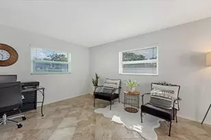 6717 Roxbury Dr, Sarasota, FL 34231 - Photo 17