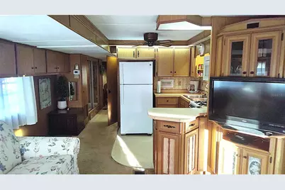3300 26th Avenue E #42, Bradenton, FL 34208 - Photo 5