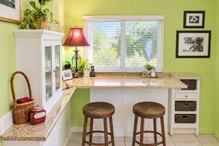 3706 Sun Eagle Ln, Bradenton, FL 34210 - Photo 9