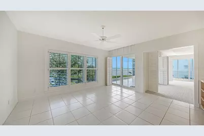 2550 Harbourside Drive #334, Longboat Key, FL 34228 - Photo 23