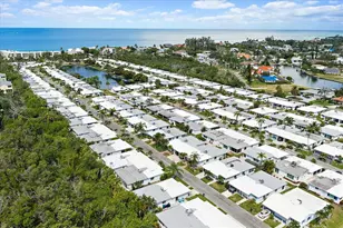 738 Spanish Dr S, Longboat Key, FL 34228 - Photo 31