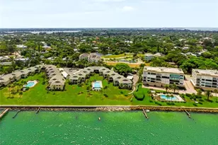 4660 Ocean Blvd, Sarasota, FL 34242 - Photo 3